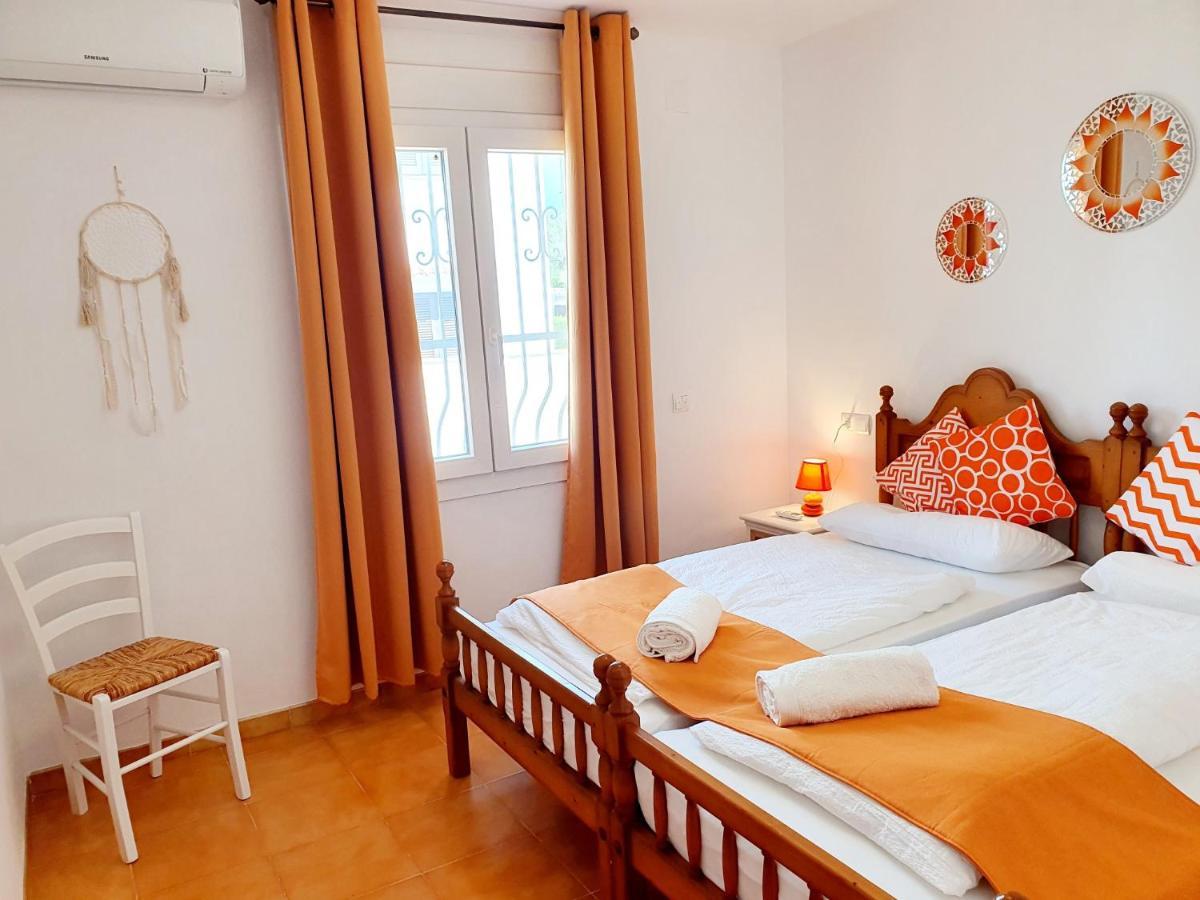 New Holiday House "Casa Mialina" With Private Pool, 300M To Beach Cambrils Bagian luar foto