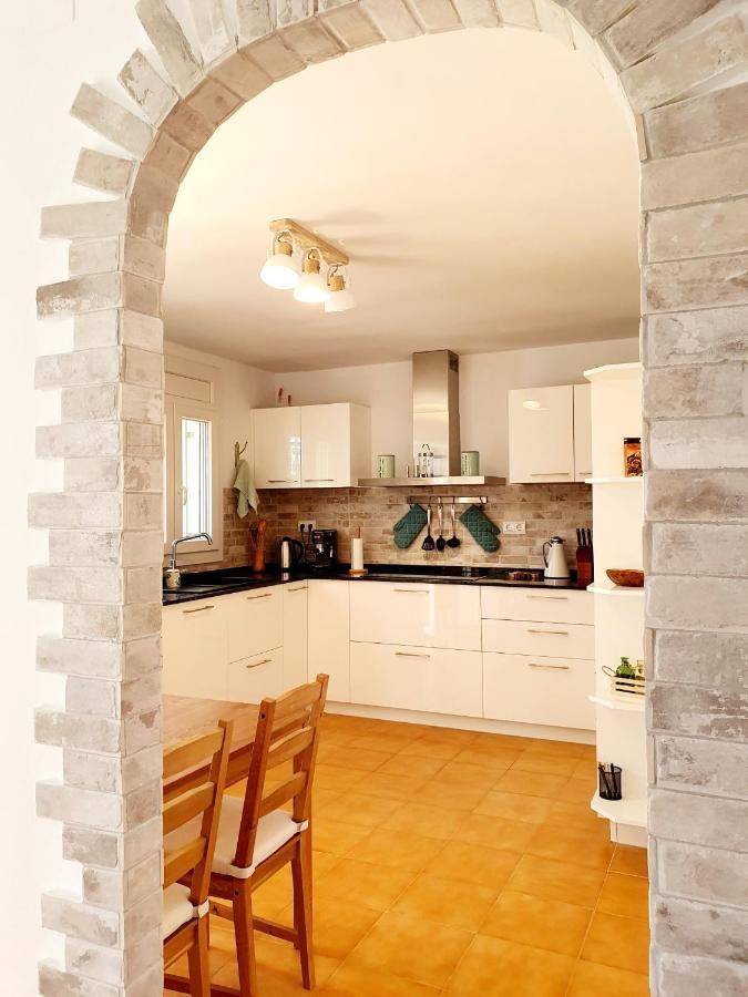 New Holiday House "Casa Mialina" With Private Pool, 300M To Beach Cambrils Bagian luar foto