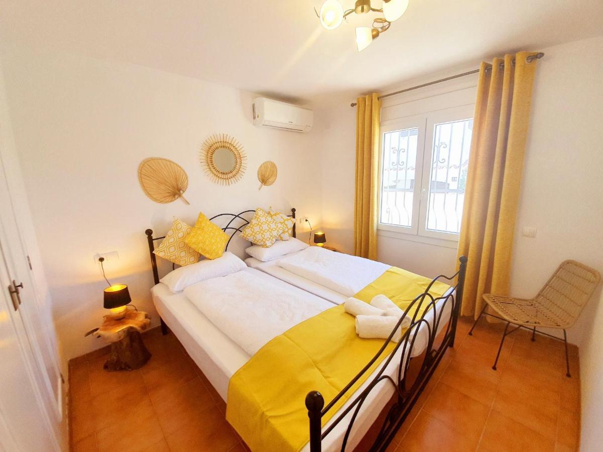 New Holiday House "Casa Mialina" With Private Pool, 300M To Beach Cambrils Bagian luar foto