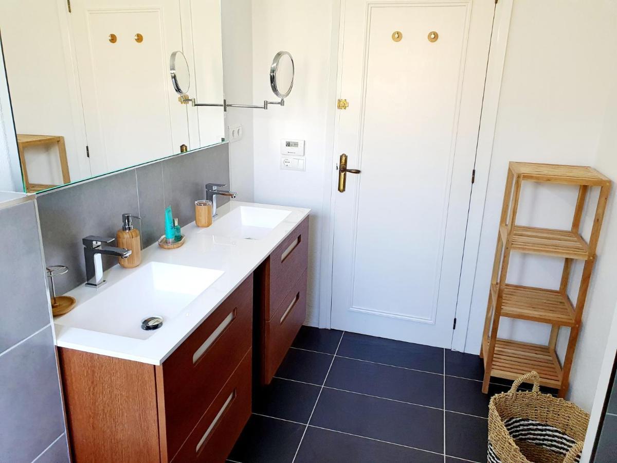 New Holiday House "Casa Mialina" With Private Pool, 300M To Beach Cambrils Bagian luar foto